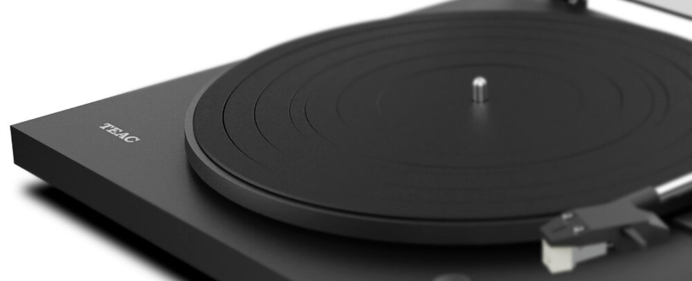 Gramofon TEAC TN-175  - przedwzmacniacz