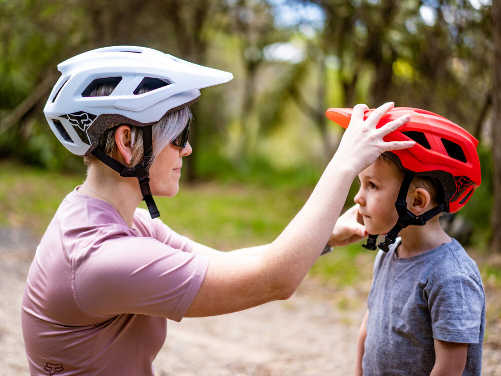 FOX kask ochrona wygoda komfort