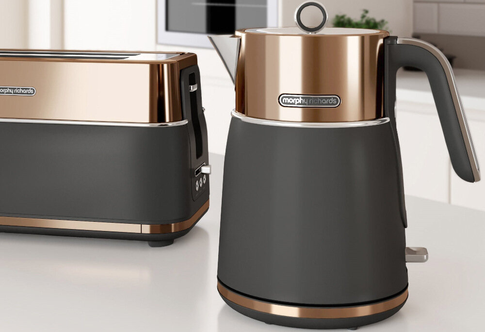 Czajnik MORPHY RICHARDS Signature Copper 100742 jakosc bezpieczenstwo klasa premium wbudowana w dno grzalka ze stali nierdzewnej