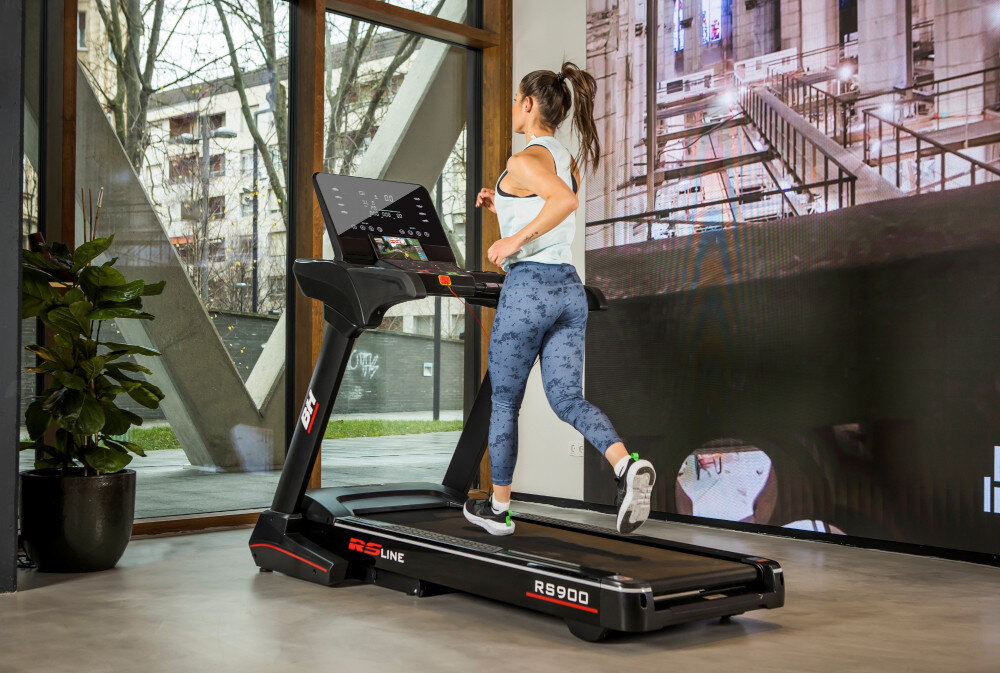 Bieżnia elektryczna BH FITNESS RS Line RS900 regulacja predkosci 1,0-22 km/hwaga uzytkownika do 150 kg