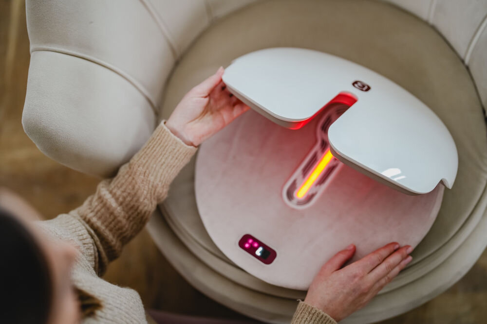 Bezdymna moksoterapia BEAUTIFLY ComfortZen MoxiTherapy System poziomy ogzrewania dogłębne rozluźnienie mięśni redukcja napięcia ulga w dyskomforcie menstruacyjnym zmiejszenie efektu zimnych rąk i nóg